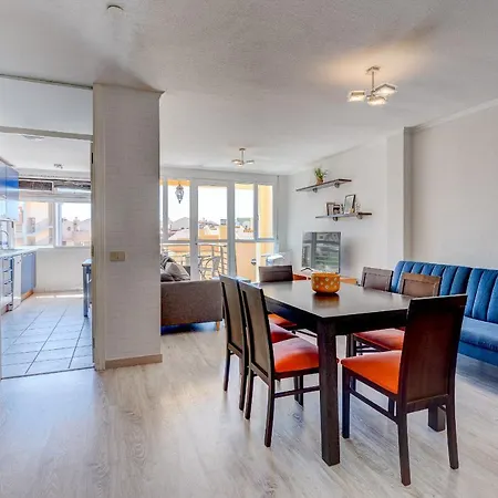 Bonito Triplex Familiar Con Solarium - By Feel Your Holidays Appartement Candelaria